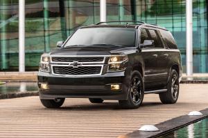 Chevrolet Suburban Midnight '2017